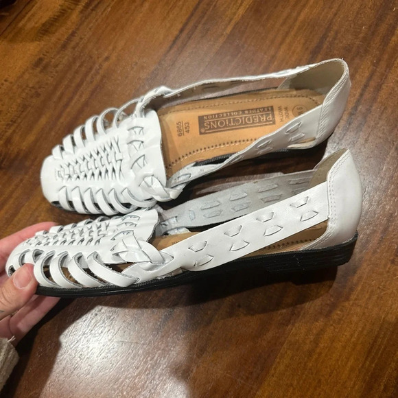 White leather huarache sandals - Picture 5 of 9